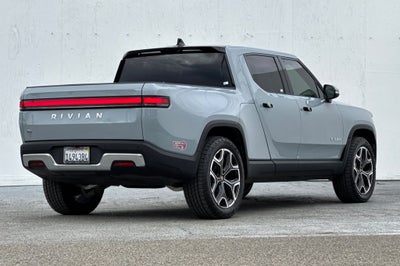 2024 Rivian R1T Adventure