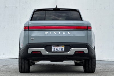 2024 Rivian R1T Adventure