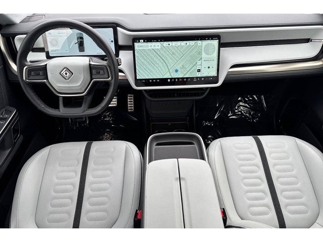 2024 Rivian R1T Adventure