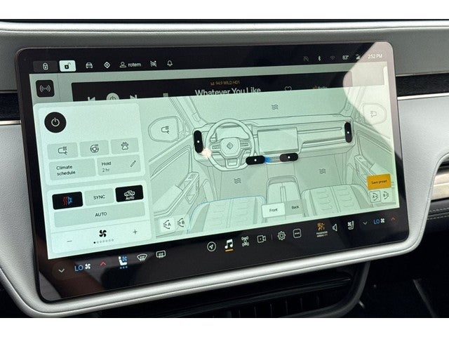 2024 Rivian R1T Adventure