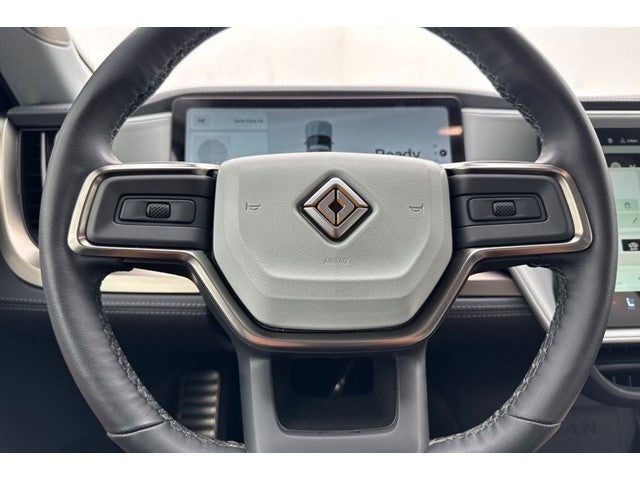 2024 Rivian R1T Adventure