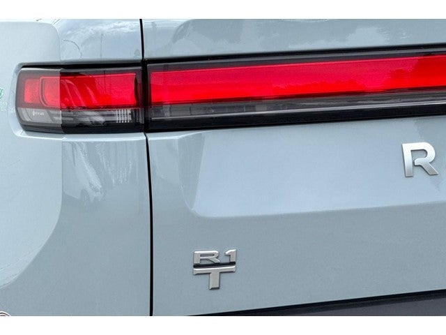 2024 Rivian R1T Adventure