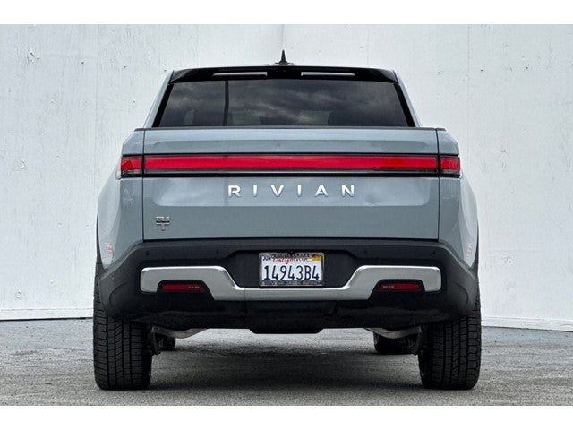 2024 Rivian R1T Adventure