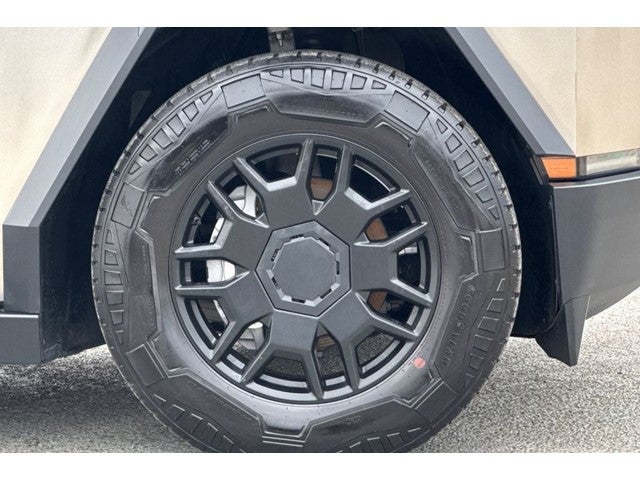 2024 Tesla Cybertruck Base