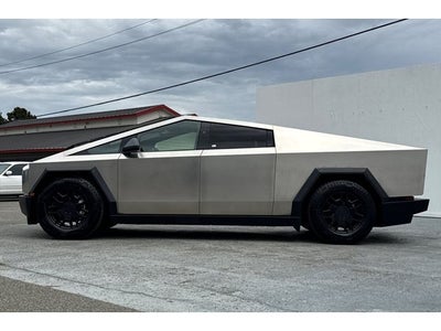 2024 Tesla Cybertruck Base