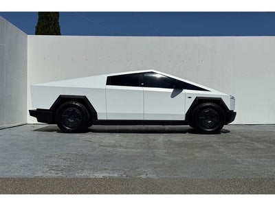 2024 Tesla Cybertruck Cyberbeast