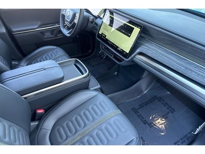 2024 Rivian R1S Adventure Quad Motor Large Pack