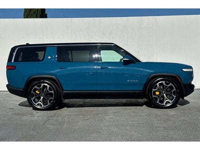 2024 Rivian R1S Adventure Quad Motor Large Pack