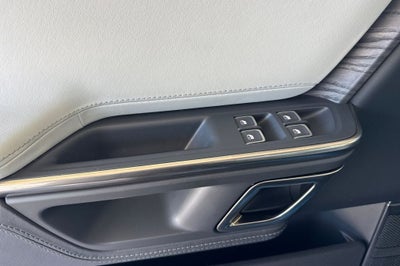 2023 Rivian R1S Adventure