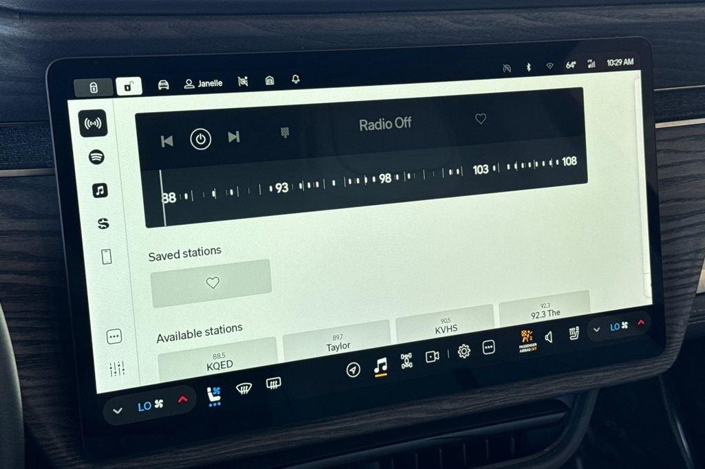 2023 Rivian R1S Adventure