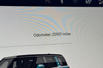 2023 Rivian R1S Adventure