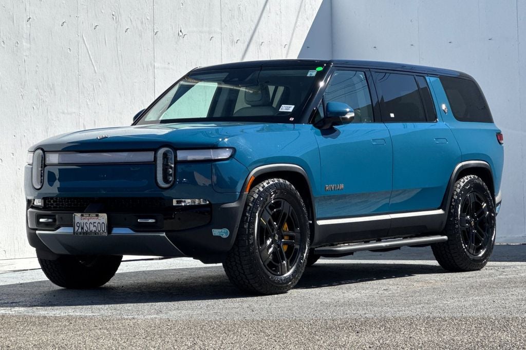 2023 Rivian R1S Adventure