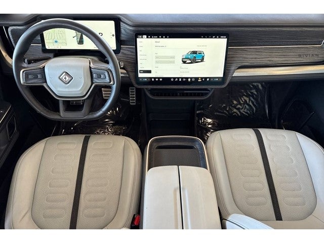 2023 Rivian R1S Adventure