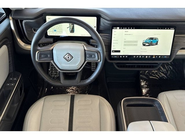 2023 Rivian R1S Adventure