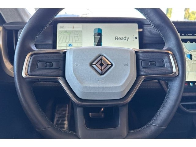 2023 Rivian R1S Adventure