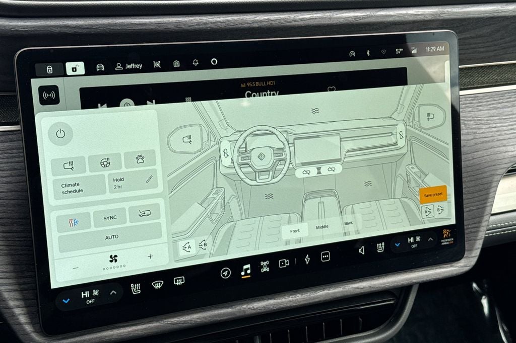 2024 Rivian R1S Adventure