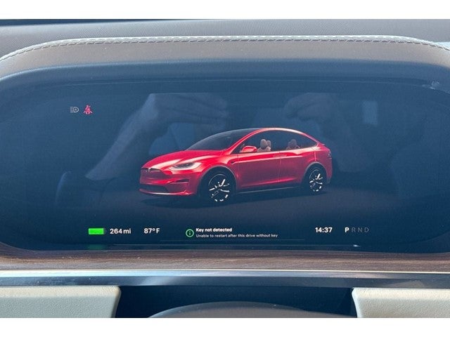 2022 Tesla Model X .