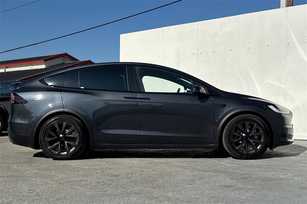 2024 Tesla Model X Base