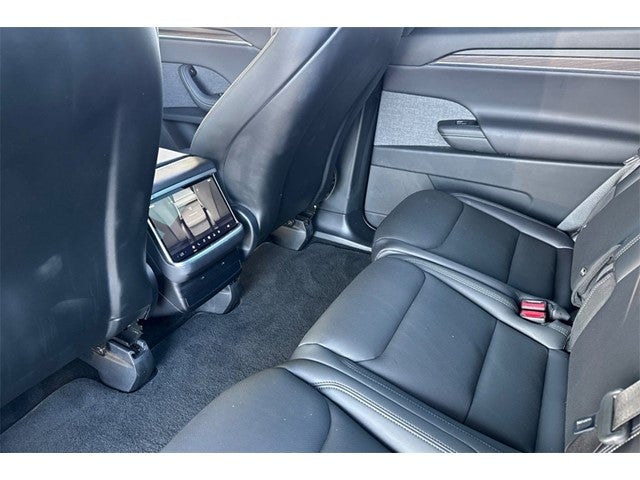 2024 Tesla Model X Base