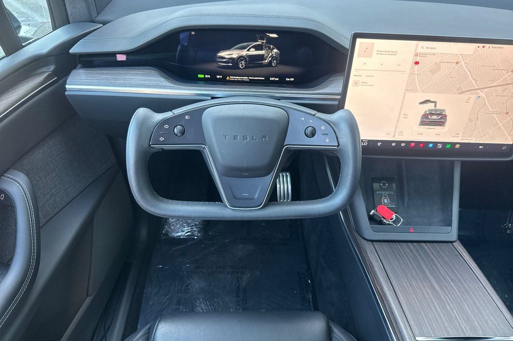 2022 Tesla Model X Base