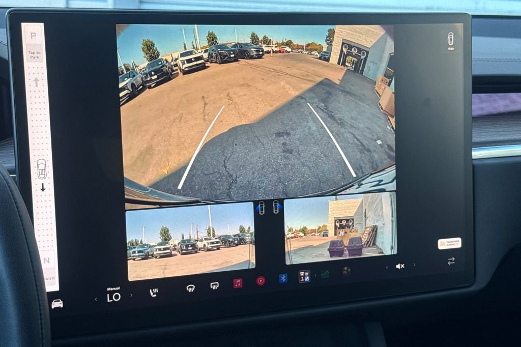 2022 Tesla Model X Base