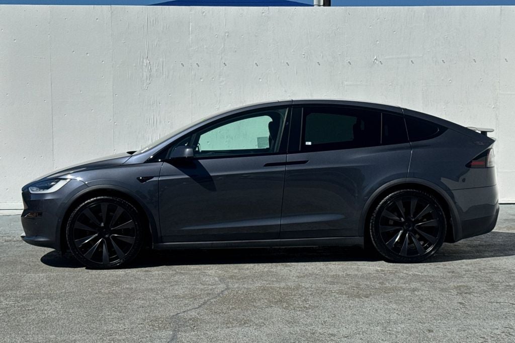 2022 Tesla Model X Base