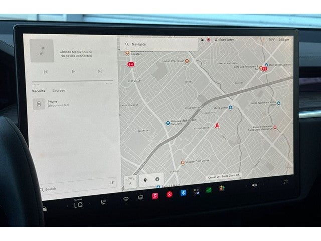 2022 Tesla Model X Base