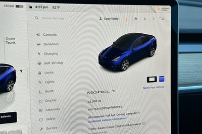 2023 Tesla Model Y HW4