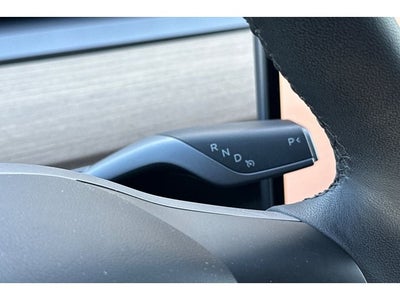 2023 Tesla Model Y HW4