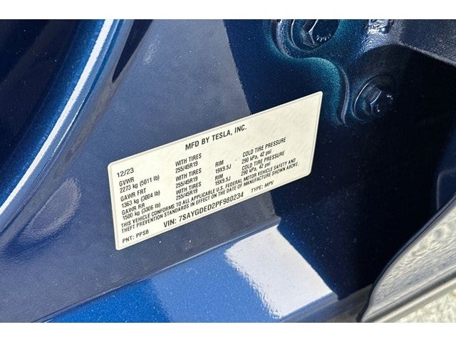 2023 Tesla Model Y HW4