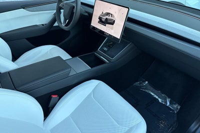 2026 Tesla Model Y Premium