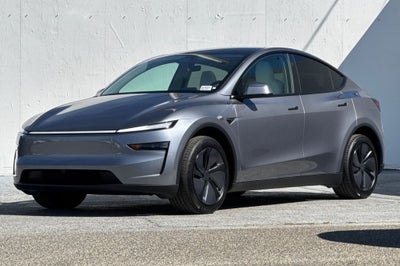 2026 Tesla Model Y Premium