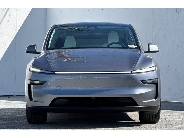 2026 Tesla Model Y Premium