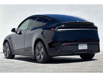2026 Tesla Model Y Long Range
