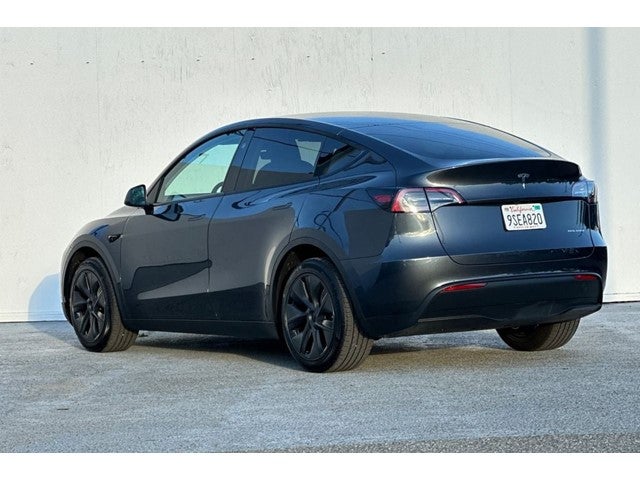 2025 Tesla Model Y Long Range