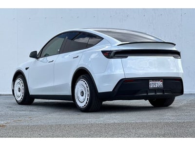 2026 Tesla Model Y Long Range