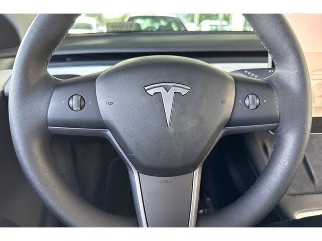 2024 Tesla Model Y Performance
