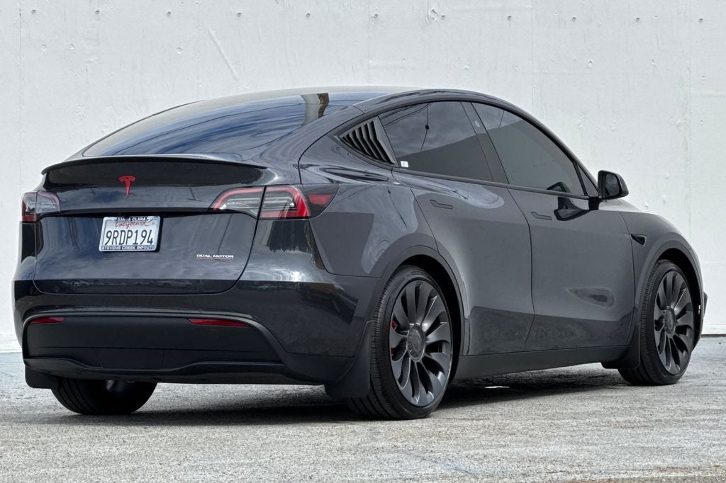 2025 Tesla Model Y Performance