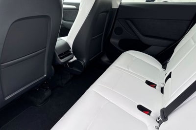 2025 Tesla Model Y Performance