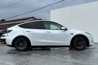 2025 Tesla Model Y Performance