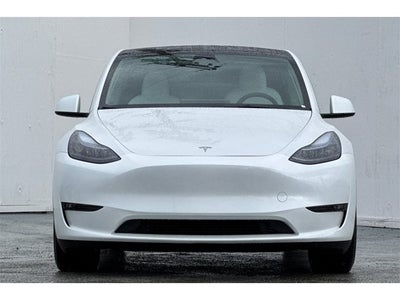 2025 Tesla Model Y Performance