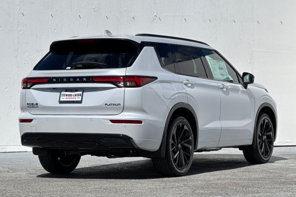 2026 Nissan Rogue Plug-In Hybrid Platinum
