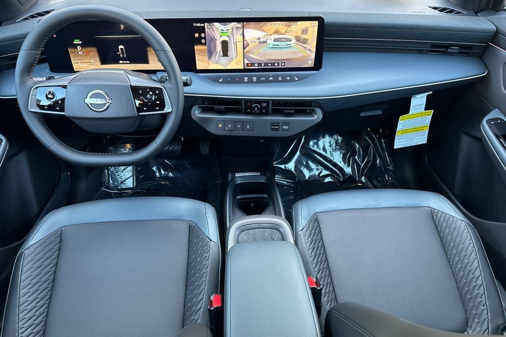 2026 Nissan LEAF Platinum+