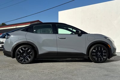 2026 Nissan LEAF Platinum+