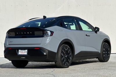 2026 Nissan LEAF Platinum+