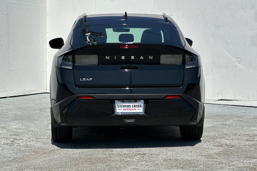 2026 Nissan Leaf PLATINUM+