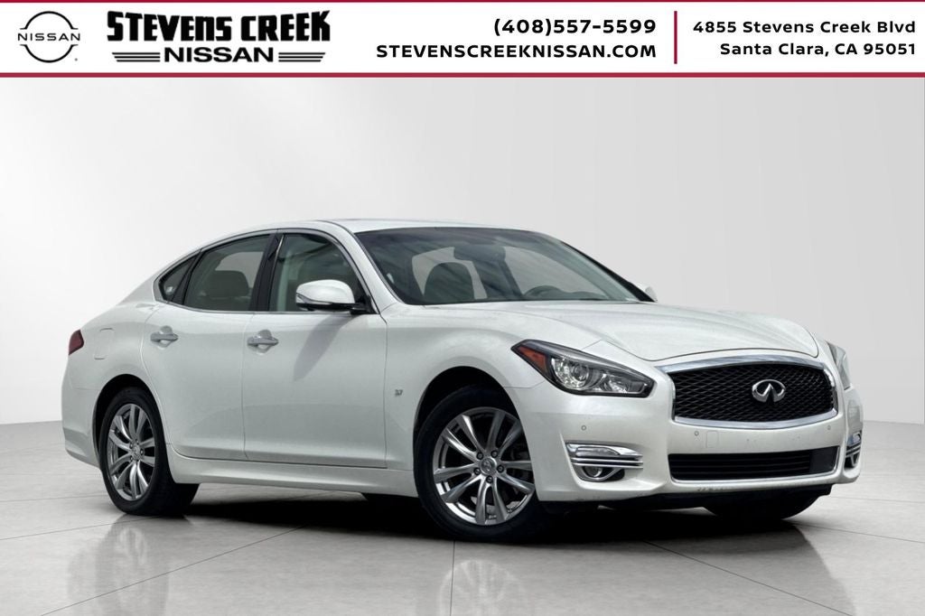 2017 INFINITI Q70 3.7 AWD
