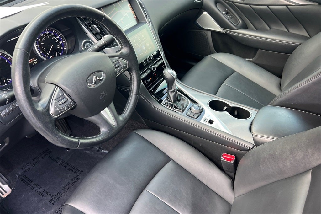 2017 INFINITI Q50 Premium