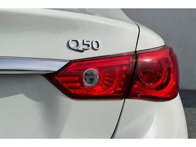 2017 INFINITI Q50 Premium