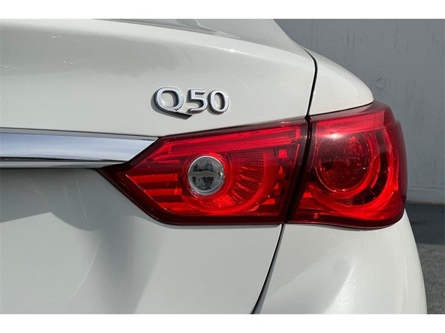 2017 INFINITI Q50 Premium